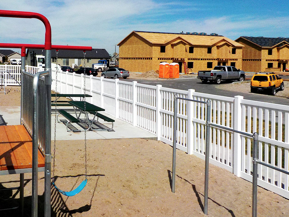 Commercial Vinyl Fence Company In Idaho Falls