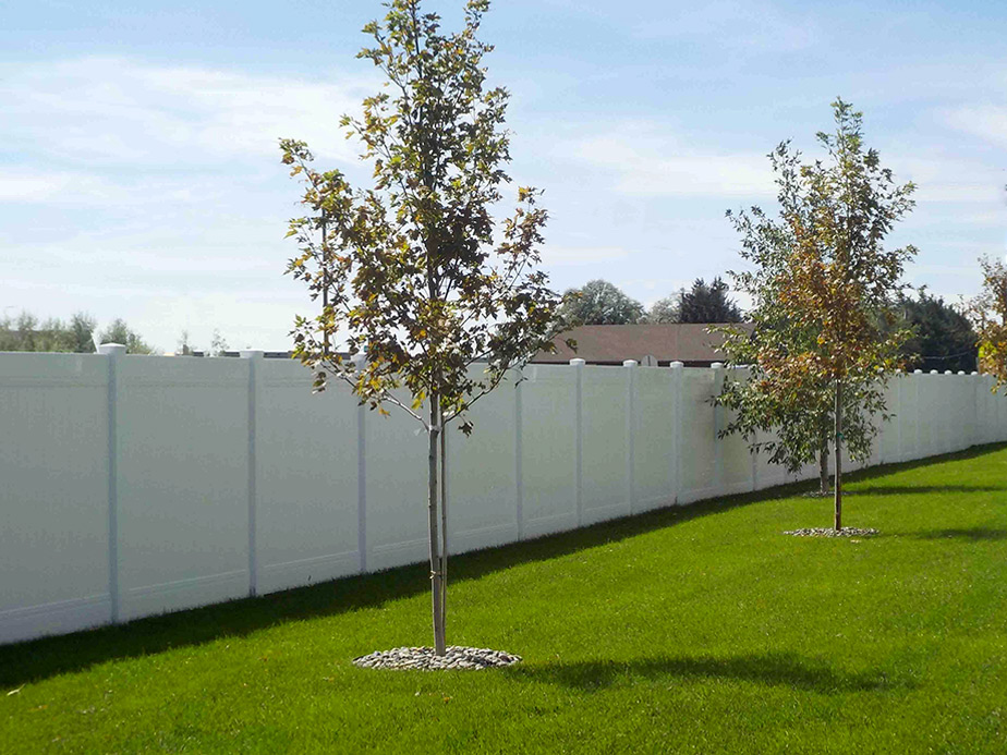 Residential Vinyl Fence Company In Idaho Falls