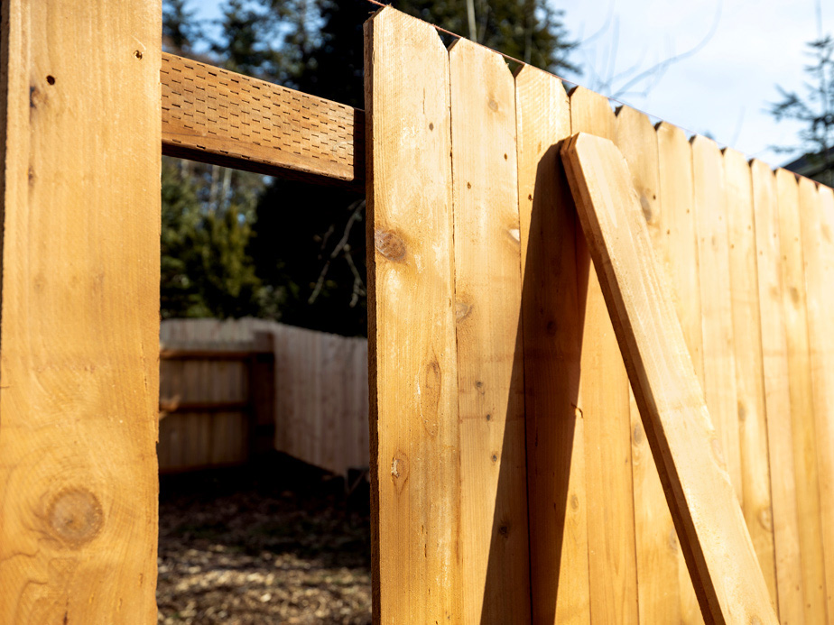 Firth Idaho DIY Fence Installation