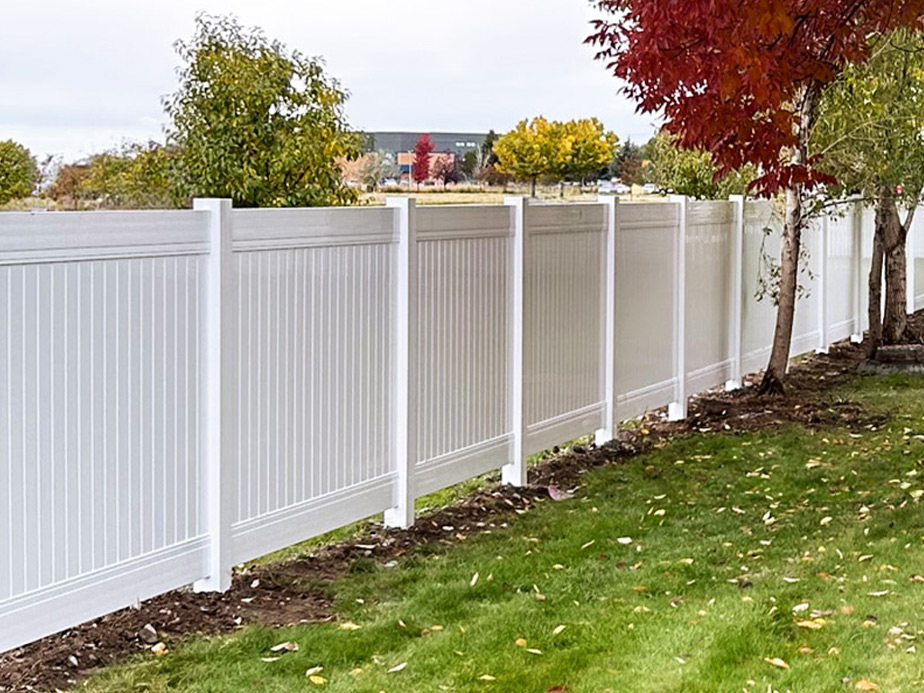 Firth Idaho residential fencing contractor